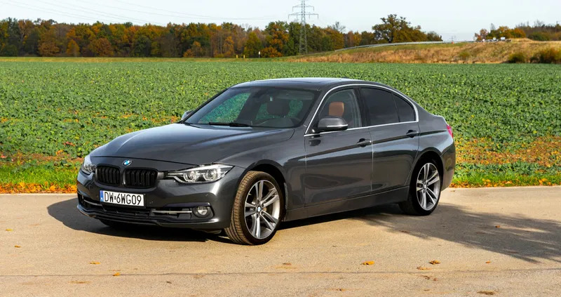 BMW Seria 3 cena 74900 przebieg: 186000, rok produkcji 2017 z Wrocław małe 301